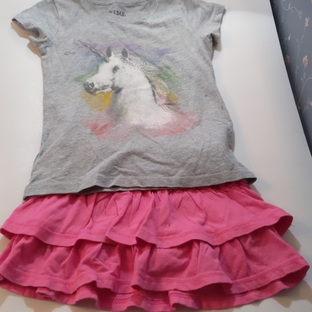 Old Navy Skirt size 5 Time 2 Shine size 4/5 shirt